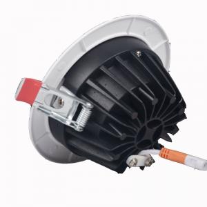 Downlight COB avec un petit cercle givré au milieu 3W à 60W