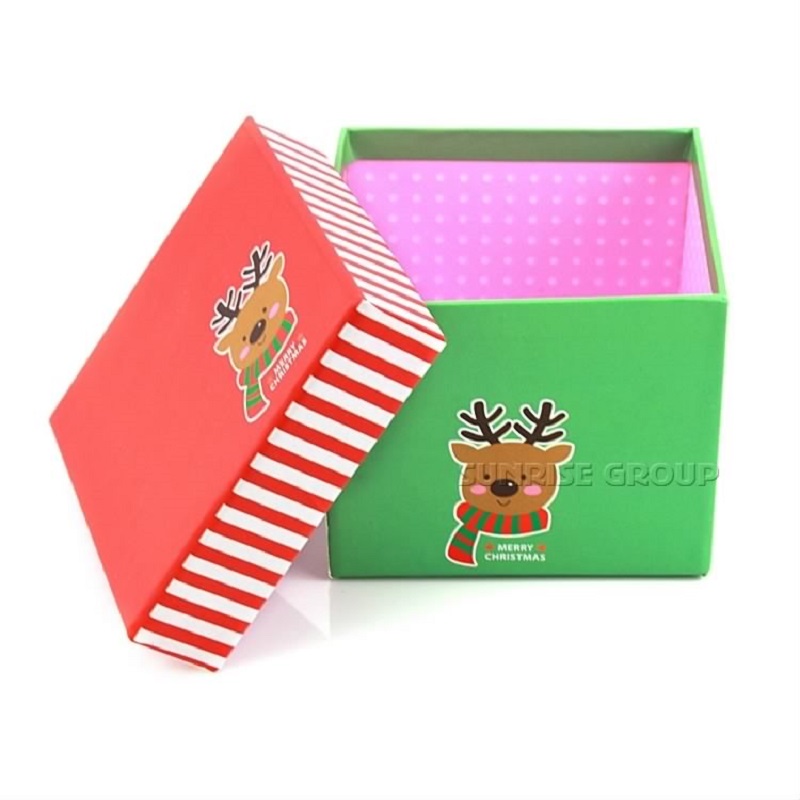 Boîte-cadeau de pomme de réveillon de Noël de petit papier carré