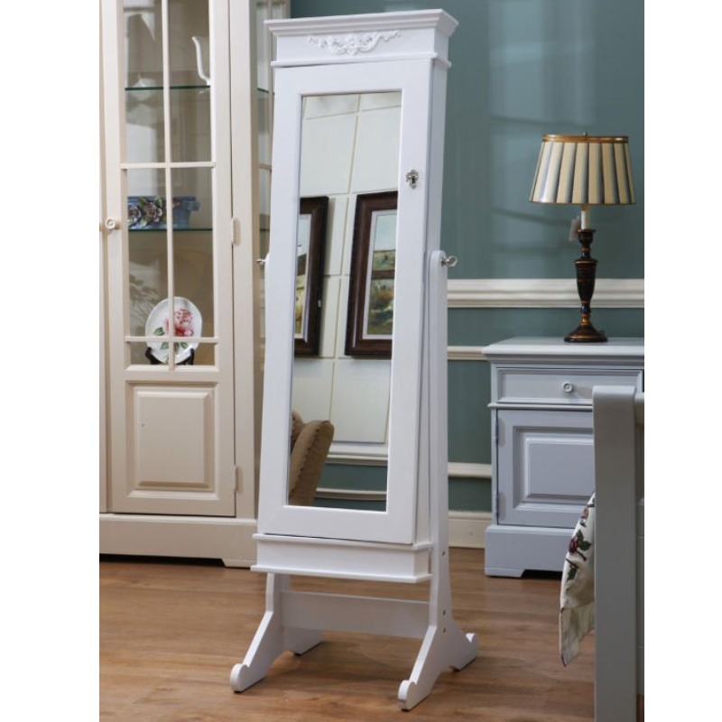 armoire à bijoux en bois
