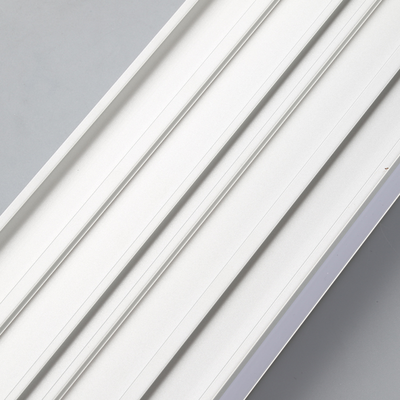 Nouvelle surface de conception éclairant indirectement le profilé en aluminium