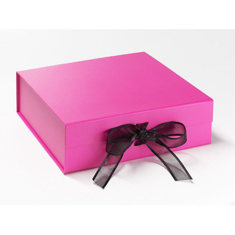 boîte de cadeau de papier d'emballage de carton d'emballage de vêtements magnifique direct avec logo personnalisé