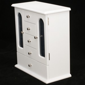 Boîte à bijoux en bois traditionnelle