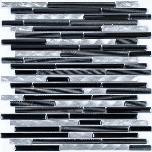 Tuile de mur de décoration de mosaïque en verre et en acier de cristal mélangé aléatoire de bande à la mode de conception