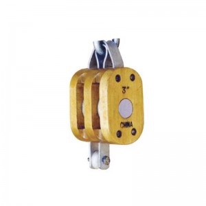 Bloc de bois régulier avec crochet