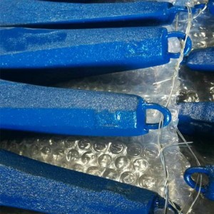 Bac à pêche en fonte peint en bleu