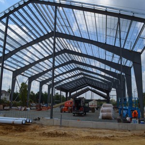 Bâtiment en acier industriel