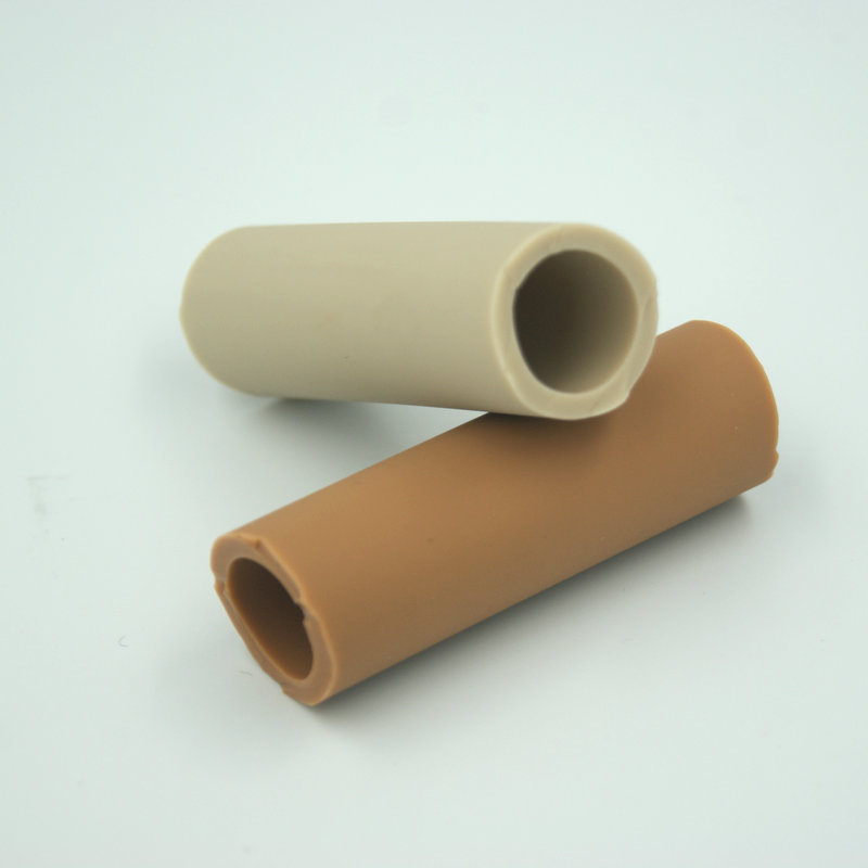 Tubes en caoutchouc de silicone creux extrudés avec une épaisseur de 2mm à 3mm pour le greffage