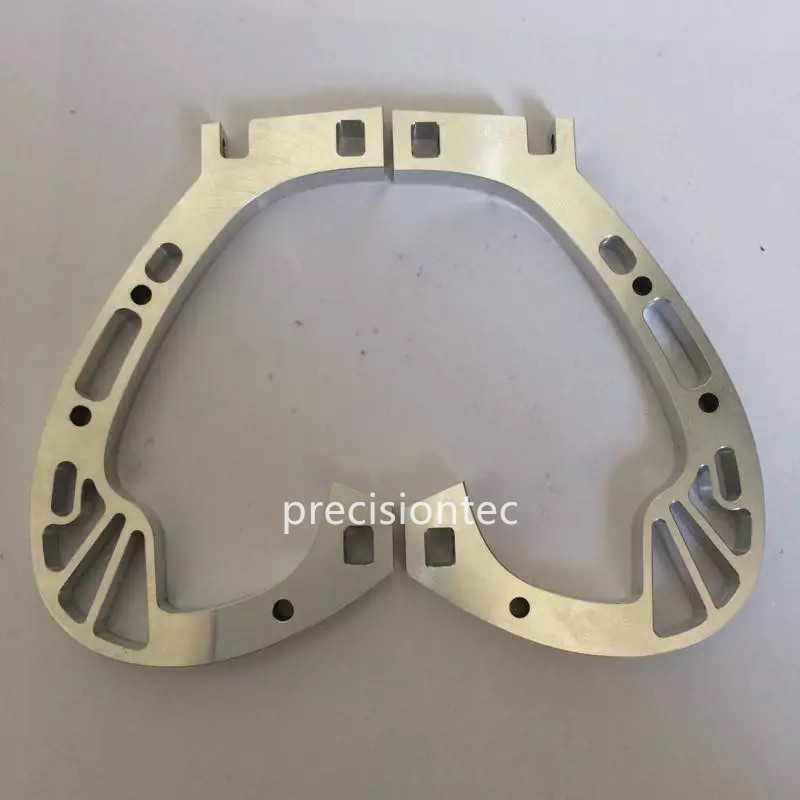 Composant de traitement de précision