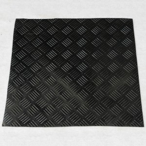 Tapis stable en caoutchouc à passage de caoutchouc en forme de diamant pour service de traite