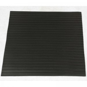 Tapis en caoutchouc de chauffage de haute qualité de fournisseur de la Chine pour la table obstétrique de truie