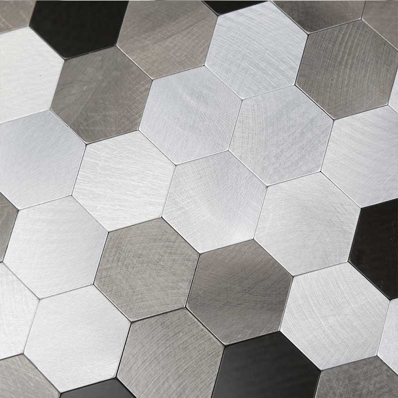 Dosseret en métal pour carreaux Peel and Stick pour cuisine, surface en aluminium argenté