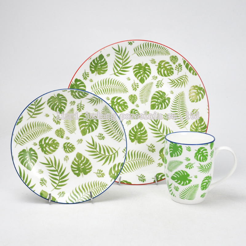 Service de table coupé en porcelaine de 16 pièces de table avec décalcomanie d'impression