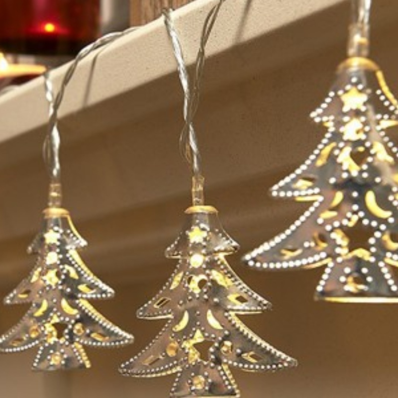Lampe à cordes en sapin de Noël en fer