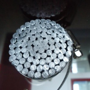 Conducteur de ligne aérienne de transmission AAC AAAC ACSR IEC61089, ASTM B-399, BS3242, NFC 34125