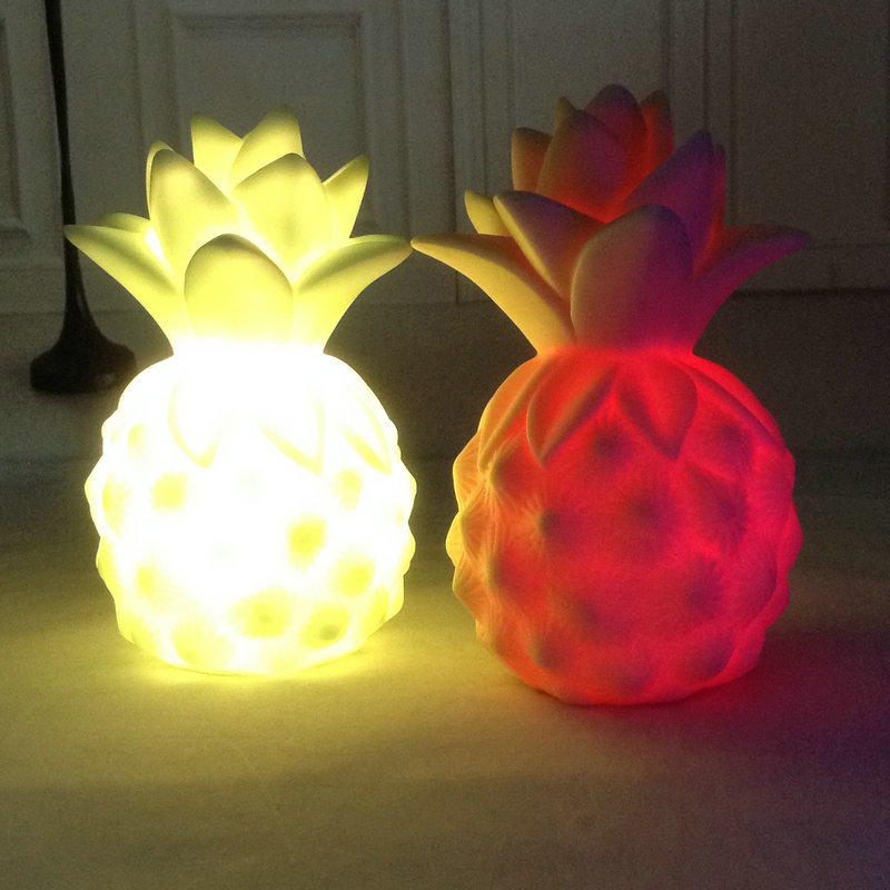 LED vinyle ananas accessoires de jeu LED nuit lumière table chambre décoratif bébé phare pour enfants éclairage jouet cadeau