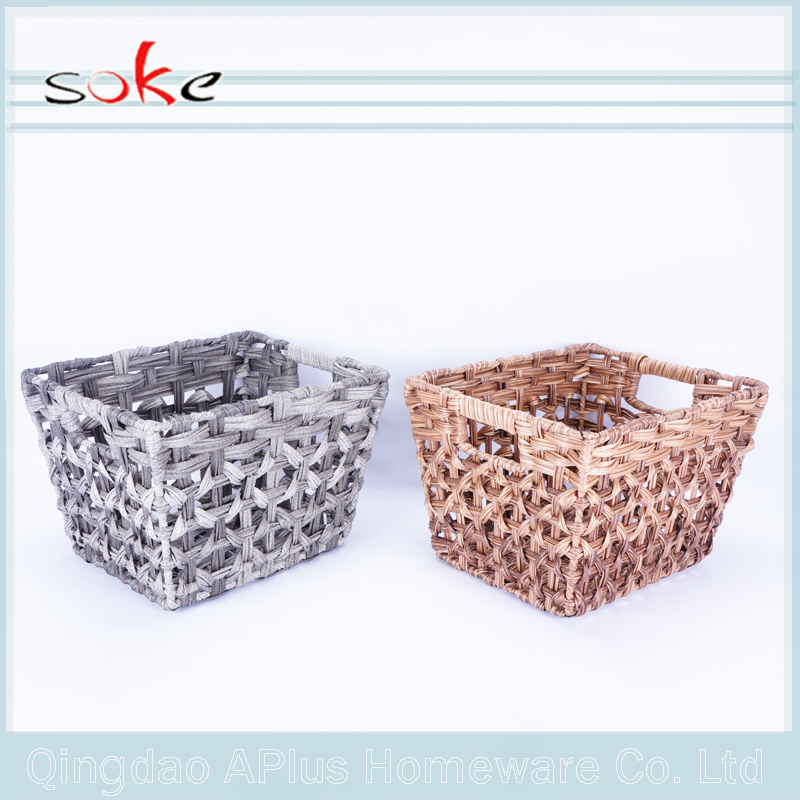 Panier de rangement tissé à la main en rotin PE naturel