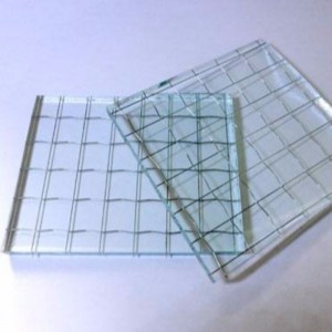 VERRE FILÉ CLAIR ET TEINTÉ