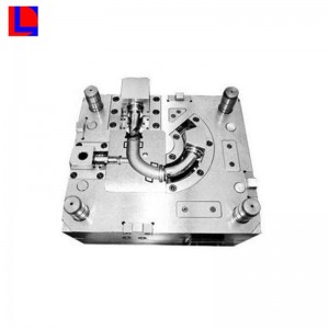 Moule en caoutchouc moule de pièce auto die et fabricant de moulage par injection de moule de perçage