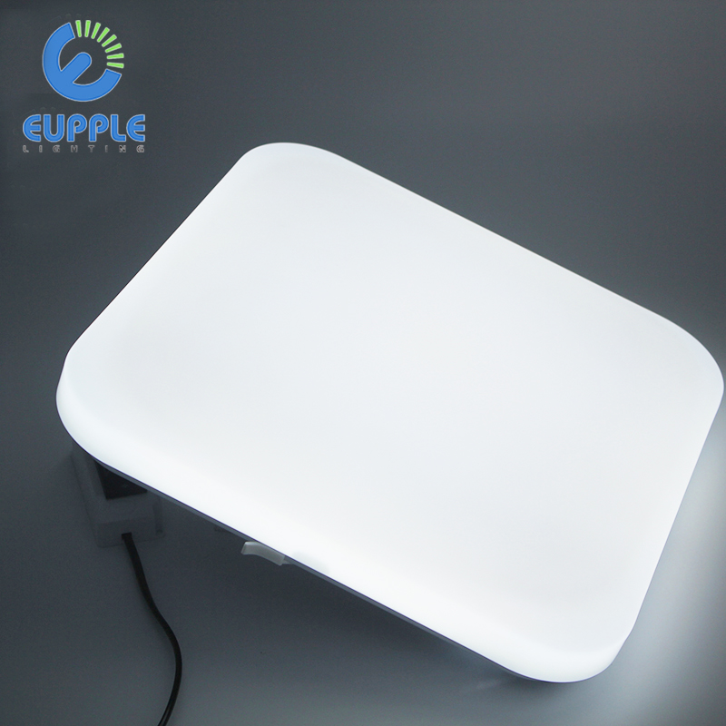 TUV SAA CB Kinetic Square Frais d'installation 16W 24W Énergie Pas besoin de câblage Commutateur Haut-parleur LED Plafonnier