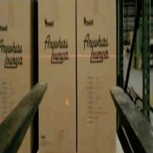 un système de guidage de fourche laser rouge ou vert