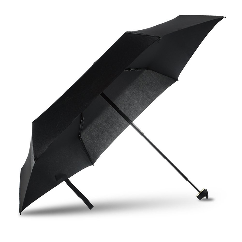 Parapluie de poche noir en tissu éponge noir avec poignée en plastique