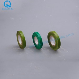 Ruban à cravate coloré de 1/2 po en PVC