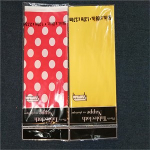 Vaisselle jetable de nappe de couverture de table de PEVA imprimée par plastique de célébrations de mariage