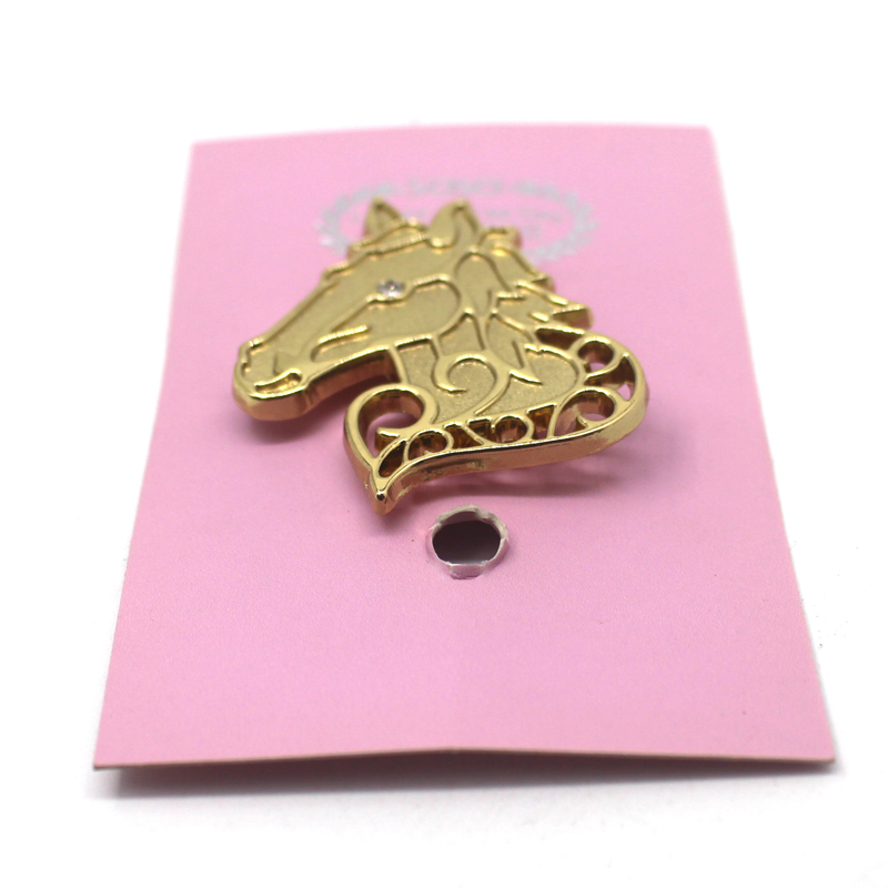 Cheval à broches P013