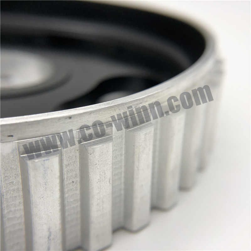 Pièces de rechange en aluminium de usinage en aluminium adaptées aux besoins du client de pièces d'auto de poulie de commande numérique par ordinateur