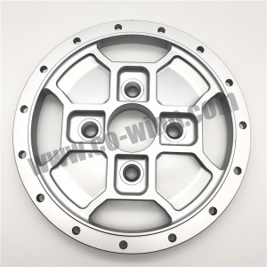 Le forge \/ commande numérique par ordinateur usinant les pièces de rechange en aluminium de pièces d'auto de centre en aluminium de jante de roue