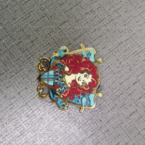 Broche princesse P022