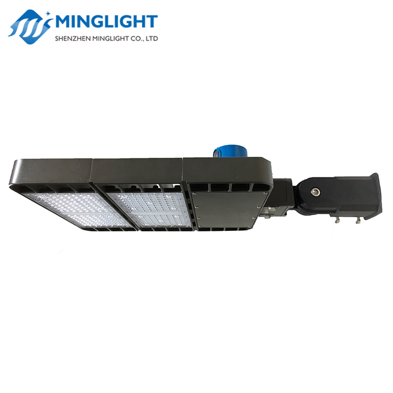 Boite à chaussures LED / lumière de parking PL01 240W