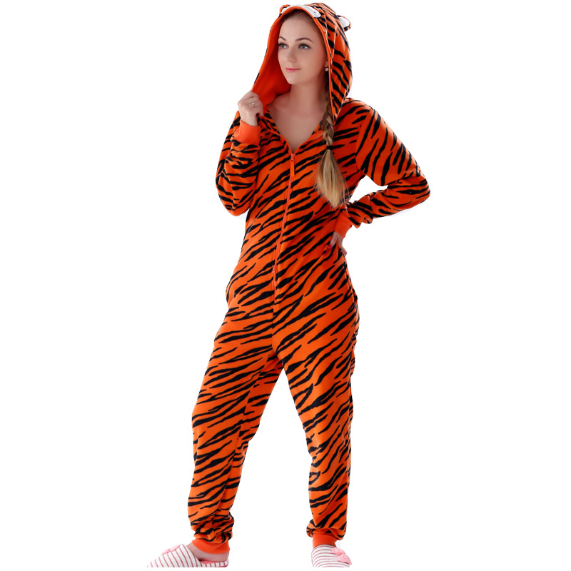 Tenue de pyjama Onesie en microfibre polaire pour femme