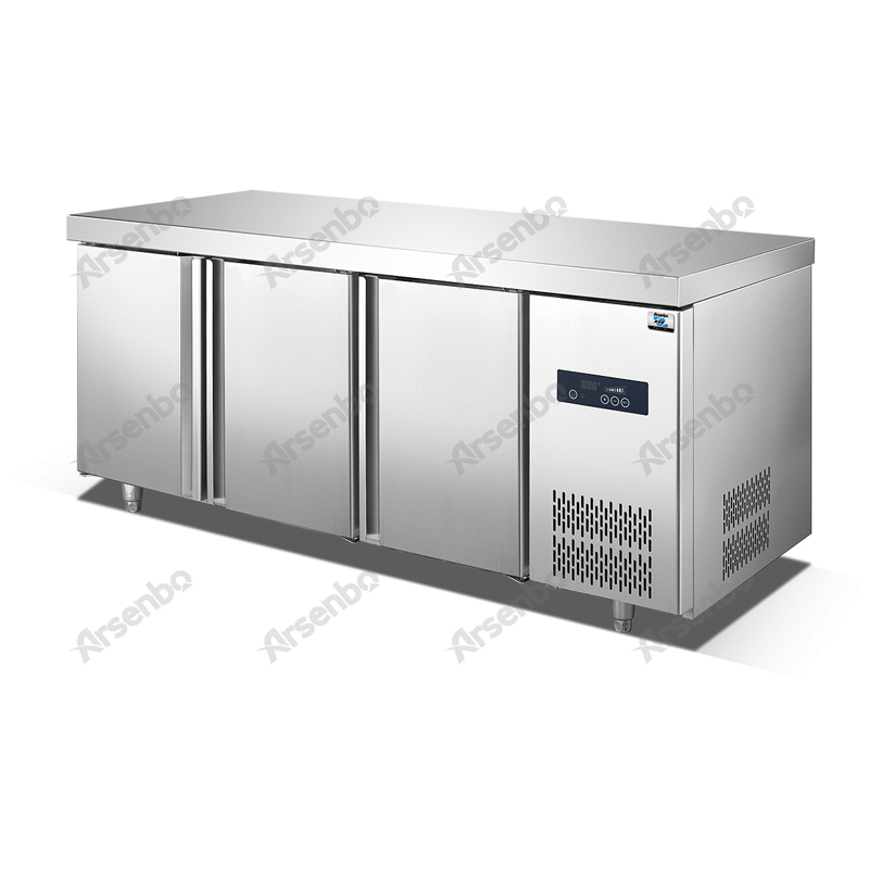 Table de travail suitalbe de réfrigérateur de congélateur de cuisine de design commercial de luxe de design pour des casseroles de cuisson de 400 * 600mm