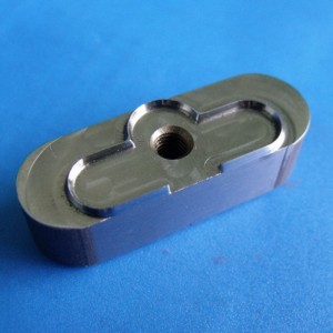 Couteau de bonne qualité pour les mâchoires de phoque