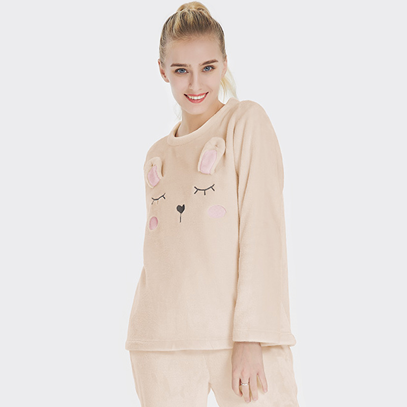 Ensemble de pyjama de lapin en broderie animale en molleton pour femmes