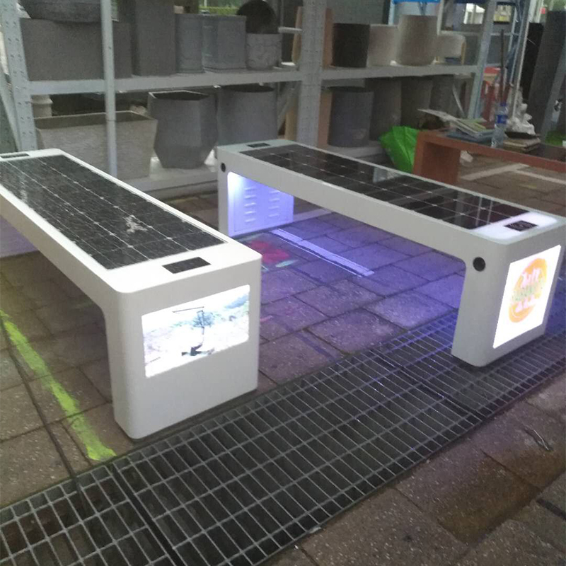 Mobilier urbain intelligent de nouvelle génération de banc de jardin de banc de publicité extérieure actionné par panneau solaire
