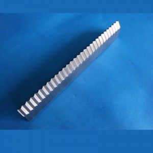 couteaux de scie utilisés pour des usages industriels