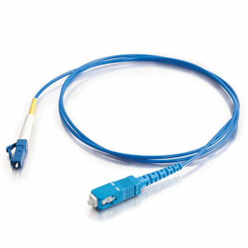 Câble patch à fibres monomodes simplex 9/125 simplex pour LC / SC