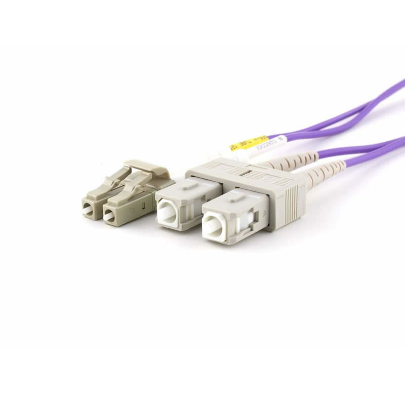 Câble de raccordement fibre optique duplex multimode OM4 (50/125) - LC à SC
