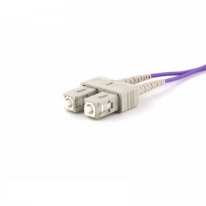 Câble de raccordement fibre optique duplex multimode OM4 (50/125) - LC à SC