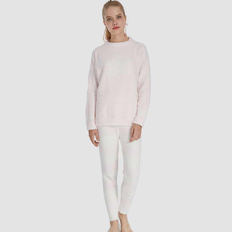 Ensemble de pyjama en laine polaire élastique pour femmes