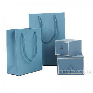 Sac en papier de boîte à bijoux fait main haut de gamme fait main bijoux