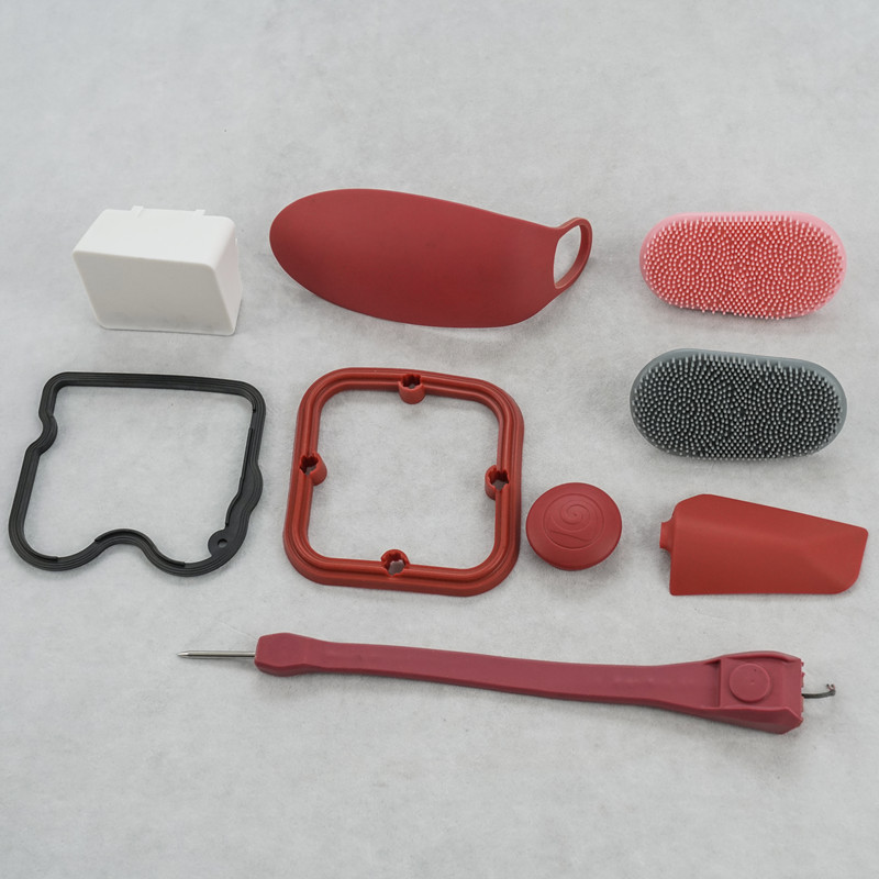 Couvercle et pièce en silicone