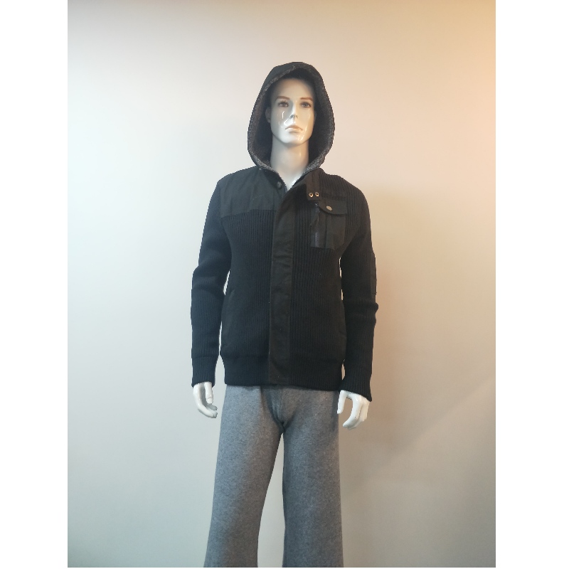 MANTEAU PULL NOIR À CAPUCHE RLMS0074F