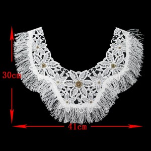Broderie au crochet avancée, femme dentelle décolleté applique décolleté