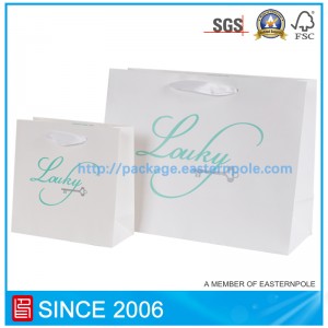 Sac en papier recyclé pour vêtements