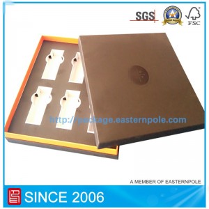 Boite à papier de maquillage faite main avec insert en carton