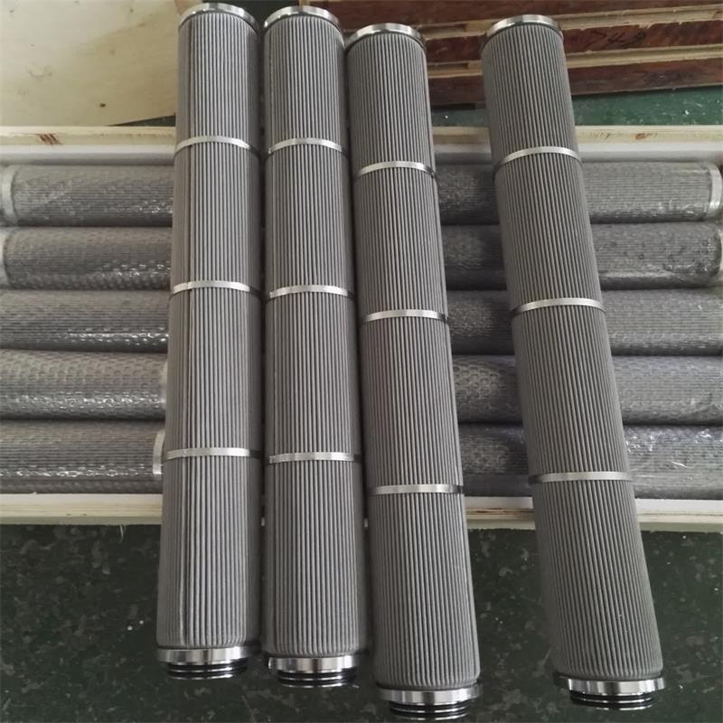 Cylindre de filtre en fibres métalliques frittées utilisé pour la filtration au méthanol