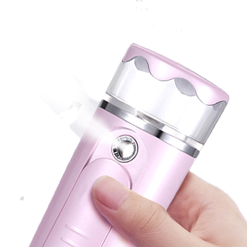 Nano pulvérisateur visage Steamer Humidificateur facial Mini atomisation hydratante Hydratante Hydratante USB Rechargeable Dispositif de beauté pour les soins de la peau sèche ou à l'huile